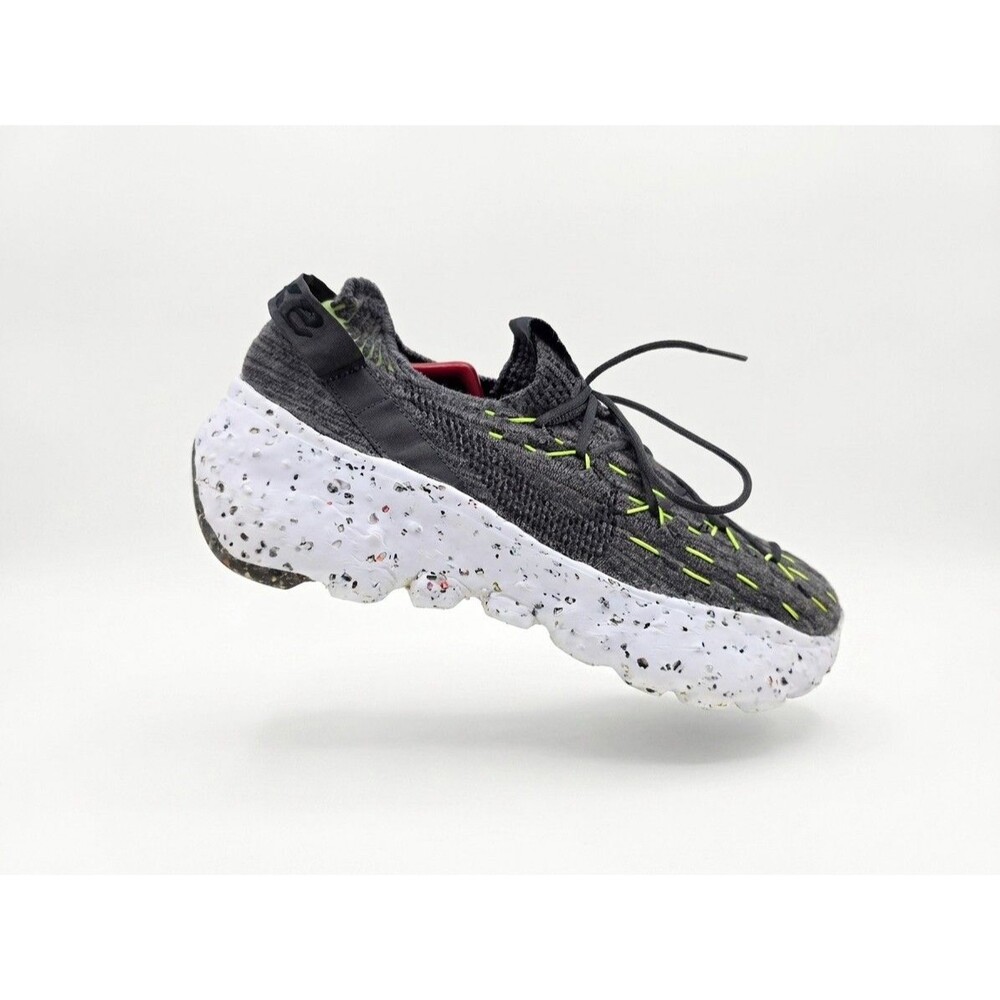 Nike Space Hippie 04 Shoes Mens 9.5 Gray Recycled Crater Sneakers CZ6398-010
